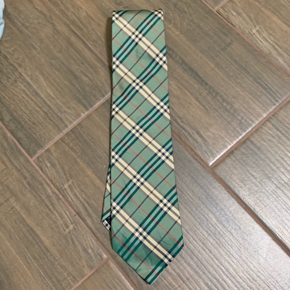 burberry green tie